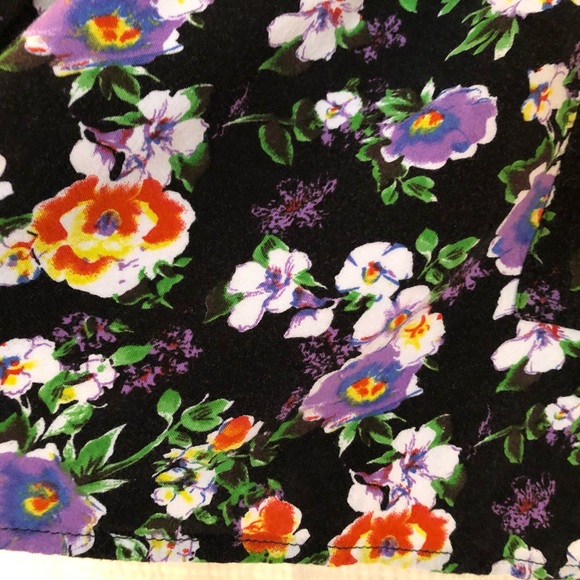 📌 4/$24 📌FLOUNCE MINI SKIRT🌸SZ M🌸POCKETS!🌸EUC - Picture 6 of 8